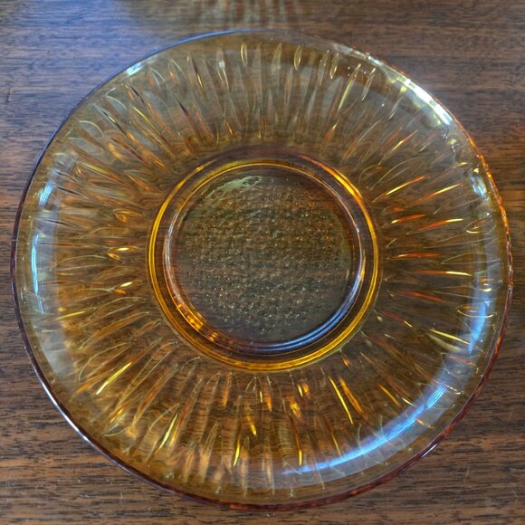 Vereco Glass Bowl and Saucers, Service for 4, VTG French Tempered Glass 6.25" - Picture 9 of 16